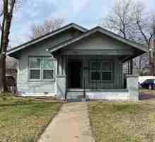 featured image of 720 N Columbia Ave