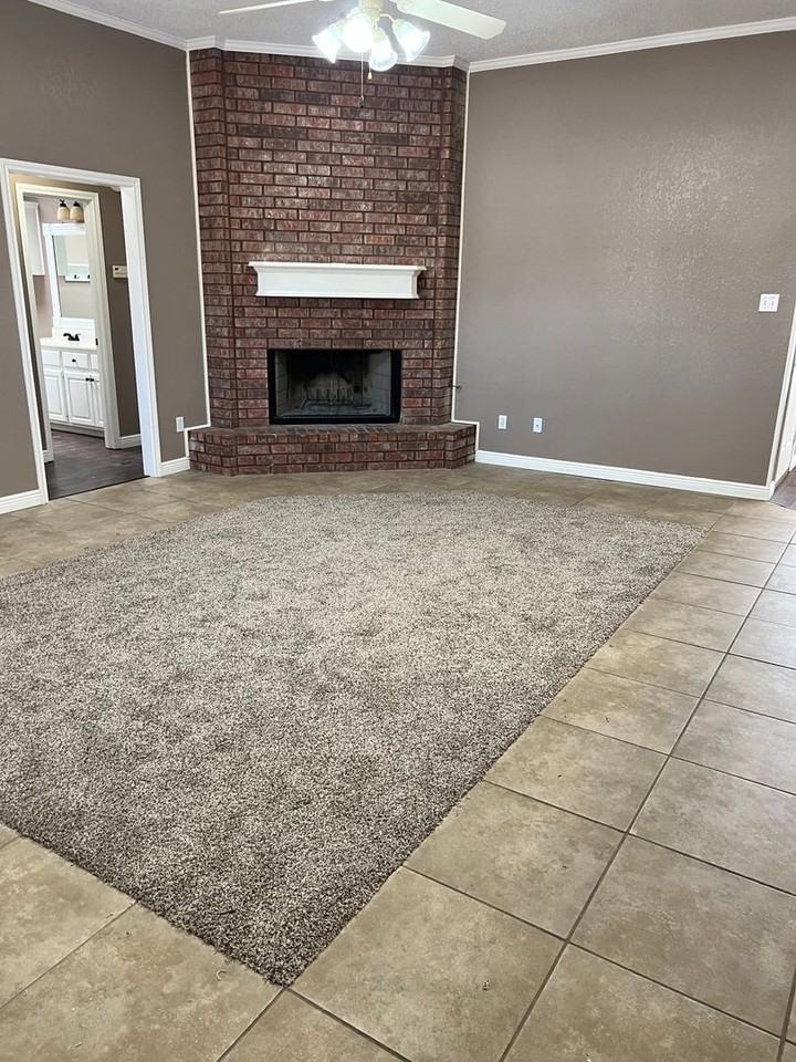 5821 89th St - Photo 2 of 19