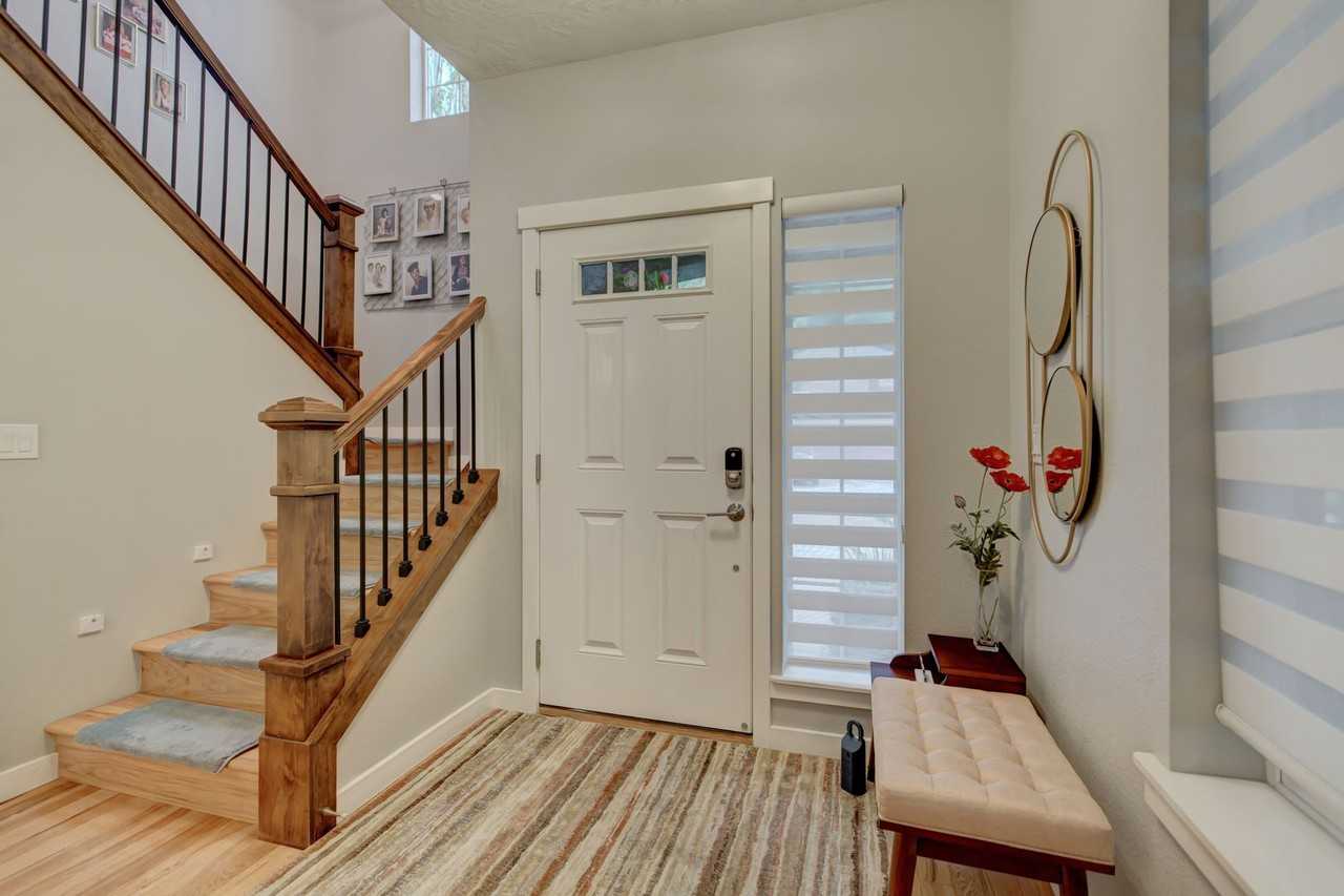 2171 S Myers Pl - Photo 3 of 31