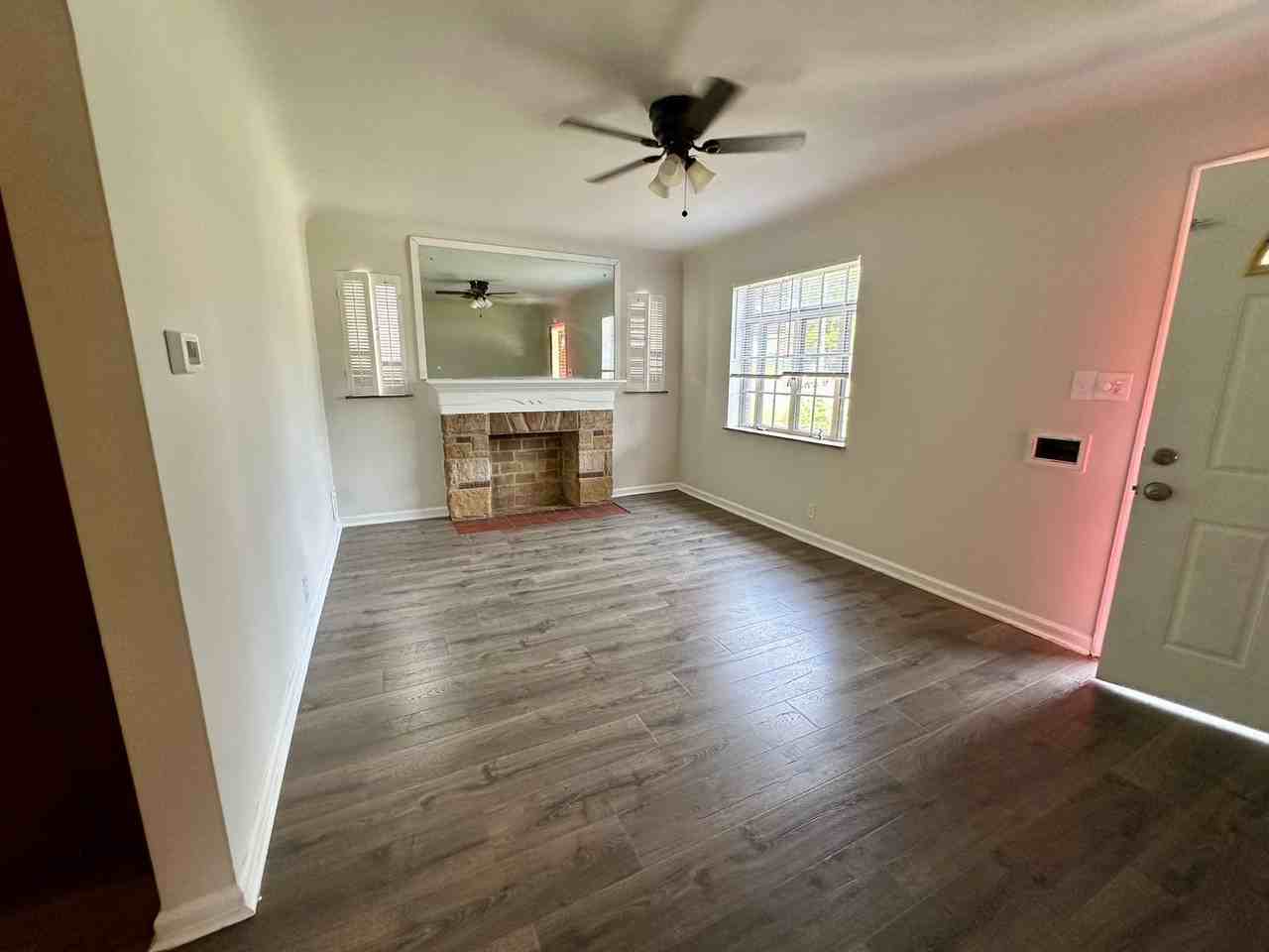 3393 Robb Ave - Photo 4 of 21