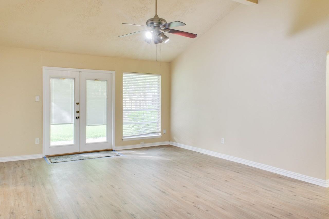 4223 Enchantedgate Dr - Photo 2 of 25