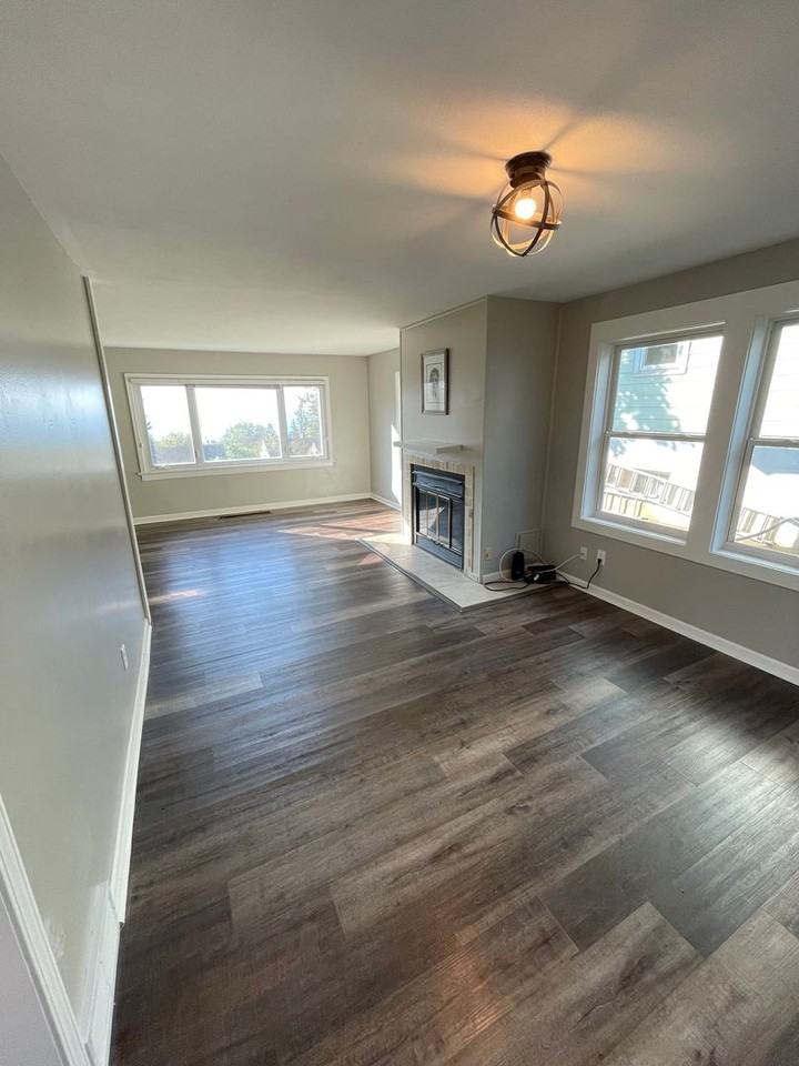 709 E Skyline Pkwy - Photo 6 of 20