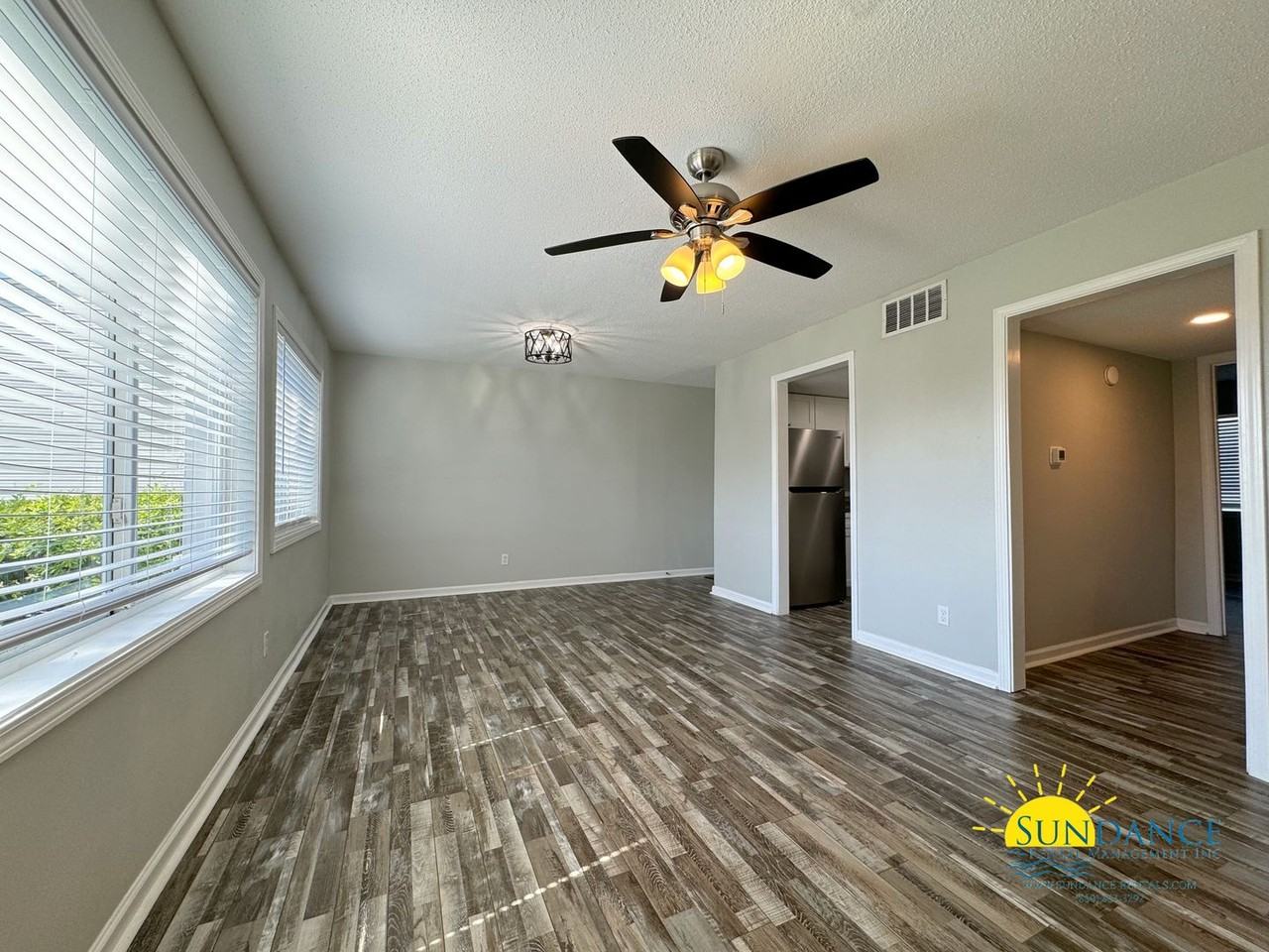 101 Old Ferry Road #14B - Photo 6 of 23