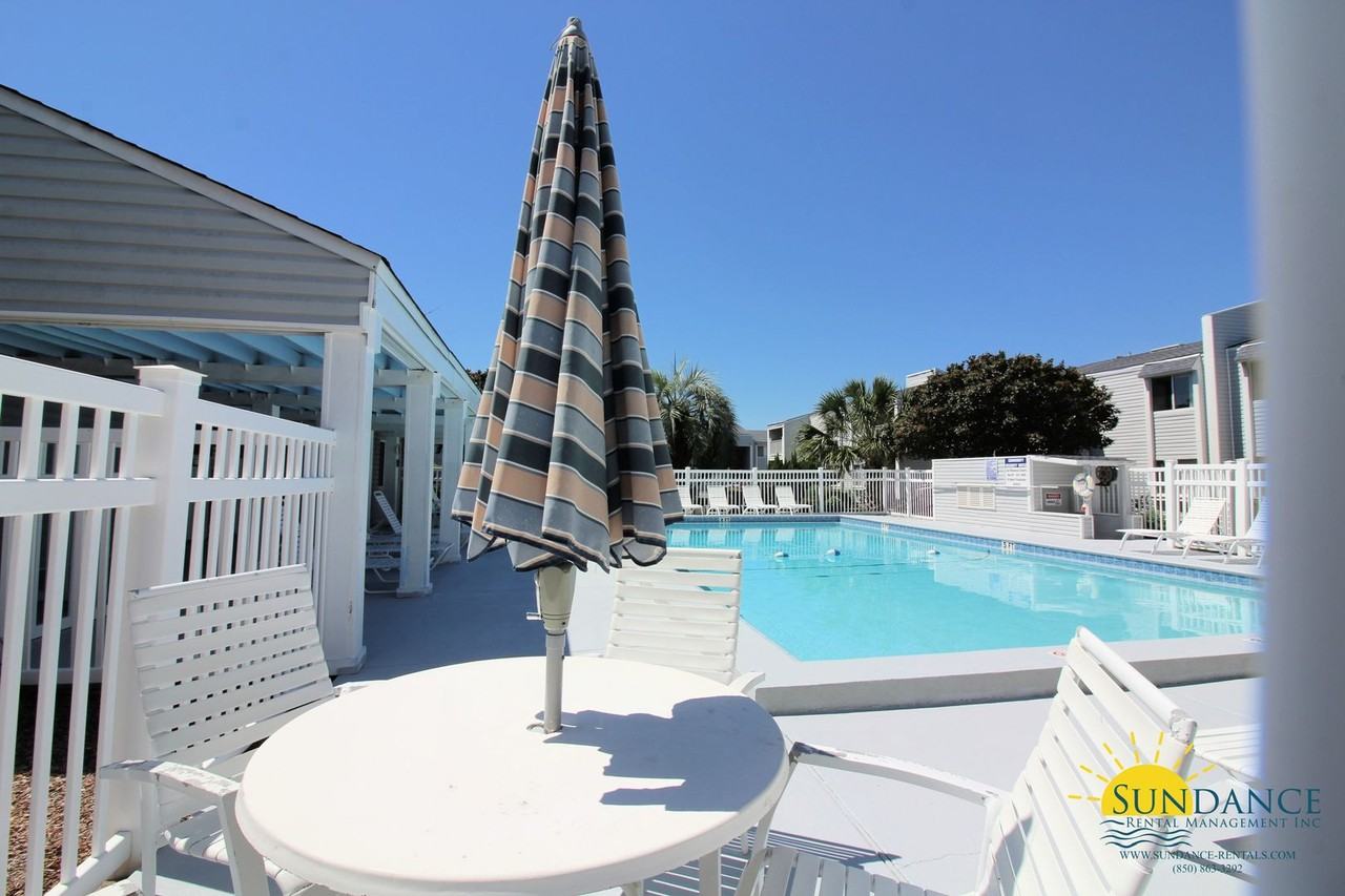 101 Old Ferry Road #14B - Photo 2 of 23