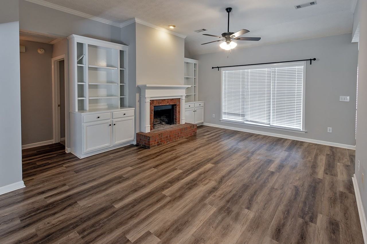 1149 Hallwood Ln - Photo 6 of 26