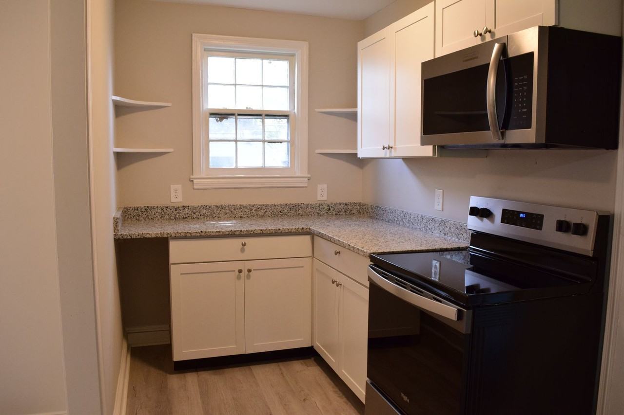 3223 Edgewood Avenue - Photo 2 of 22