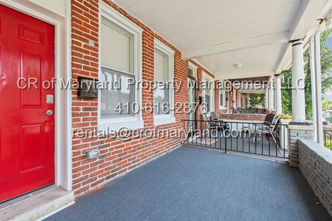 3013 Harlem Ave - Photo 2 of 25