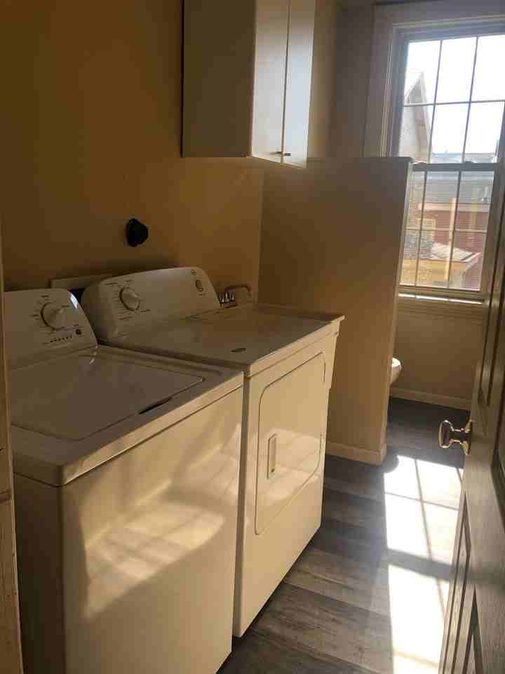 1518 Fernleaf St - Photo 5 of 20