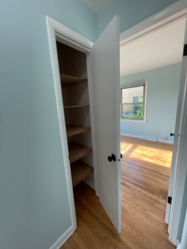 1025 Mayfair Dr #1 - Photo 3 of 7