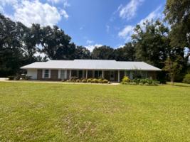 featured image of 104 Brisbon Rd