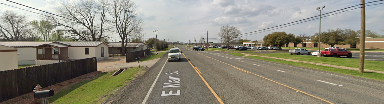 605 E Main St #NA - Photo 2 of 7