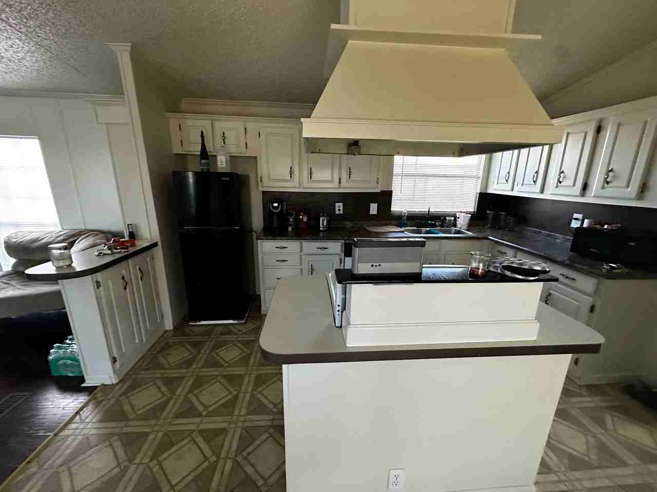 605 E Main St #NA - Photo 6 of 7