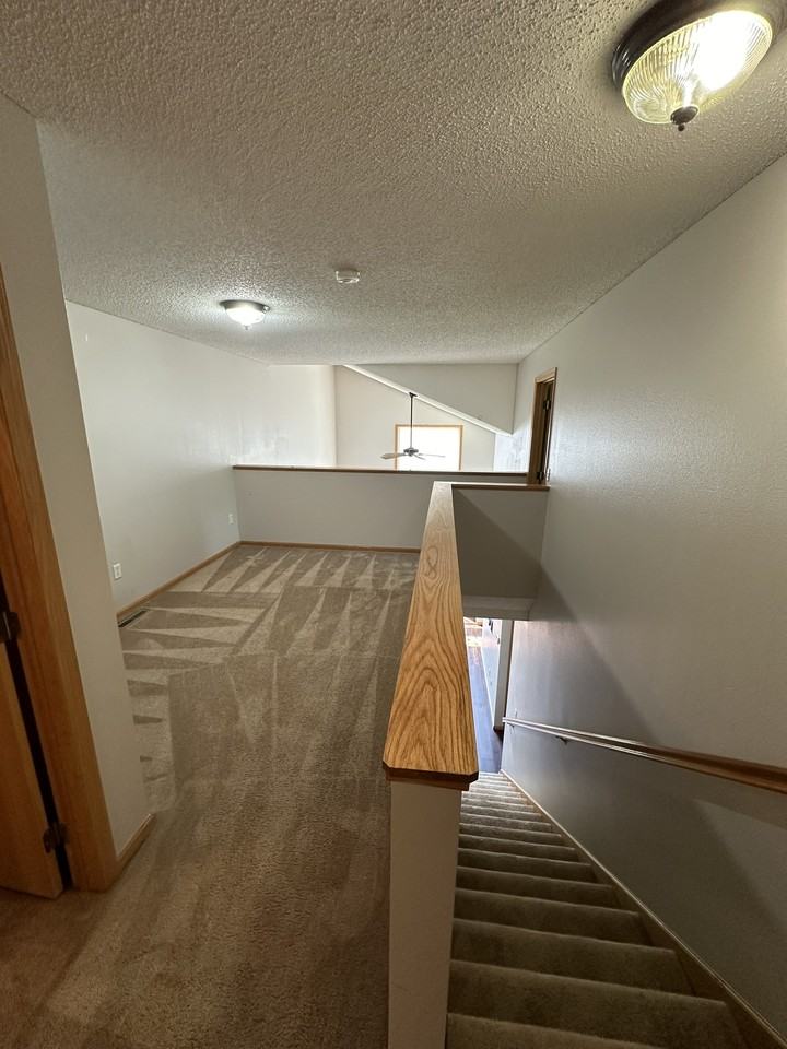 11429 16th St Ne #1 - Photo 5 of 19