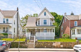 420 Walnut St #2C - Photo 1 of 1