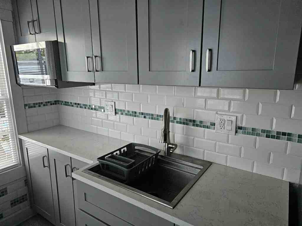 901 White St #2 - Photo 4 of 29