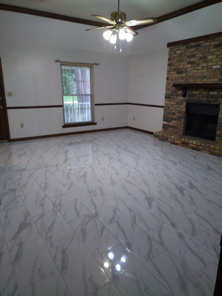 203 Driftwood St #NA - Photo 2 of 13