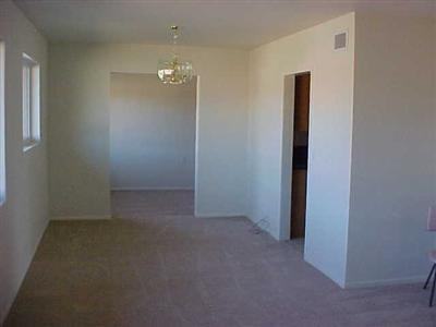 2707 North Euclid Avenue - Photo 3 of 4