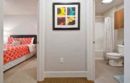 Astro Apartments - Photo 7 of 49