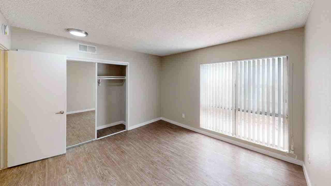 City Park View - Photo 5 of 9