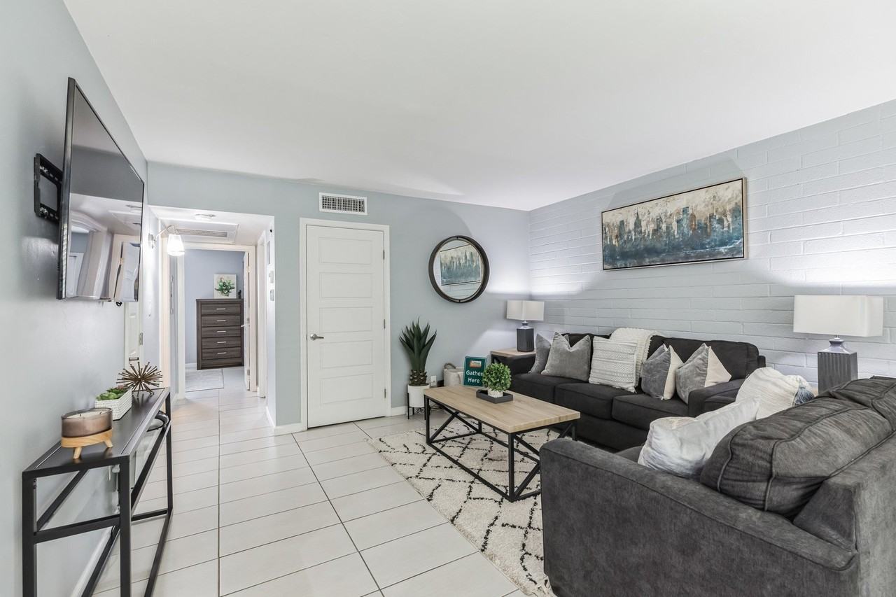 Urban Connected - Photo 3 of 23