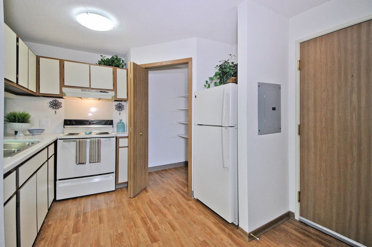 Parkside of Livonia Senior Apartments - Photo 7 of 35