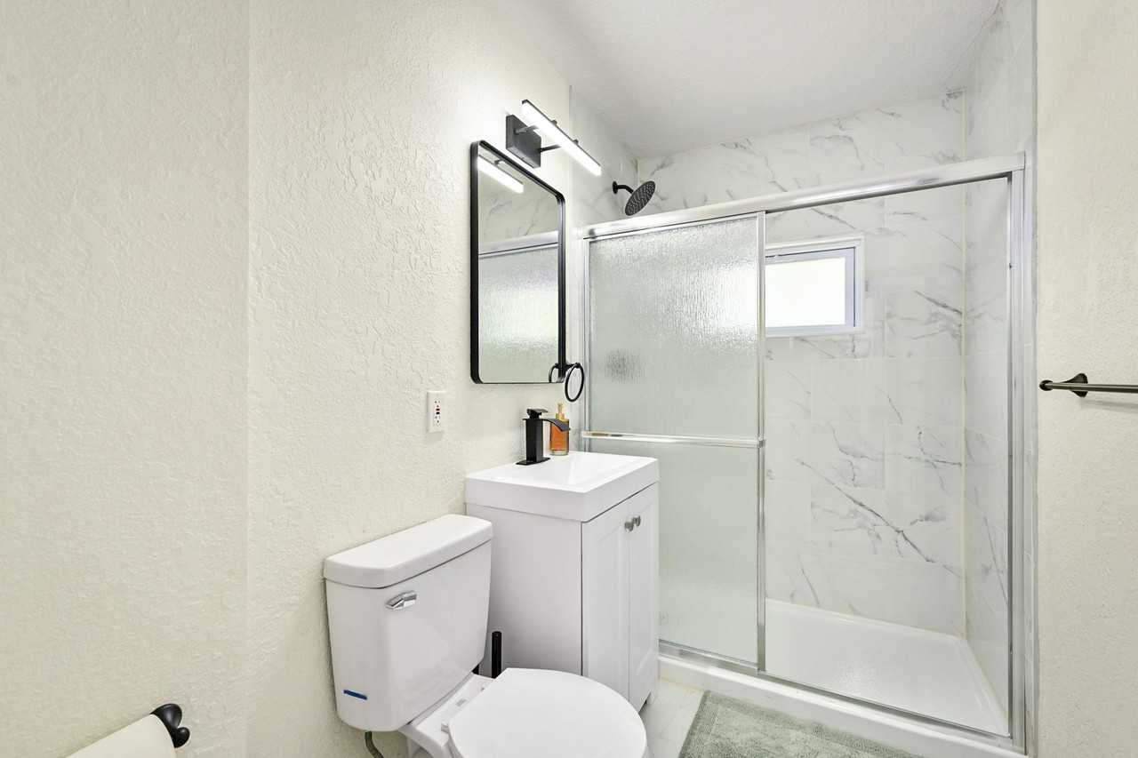 Delmar St - Photo 3 of 11