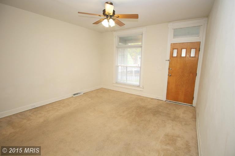 4408 Falls Rd - Photo 2 of 15