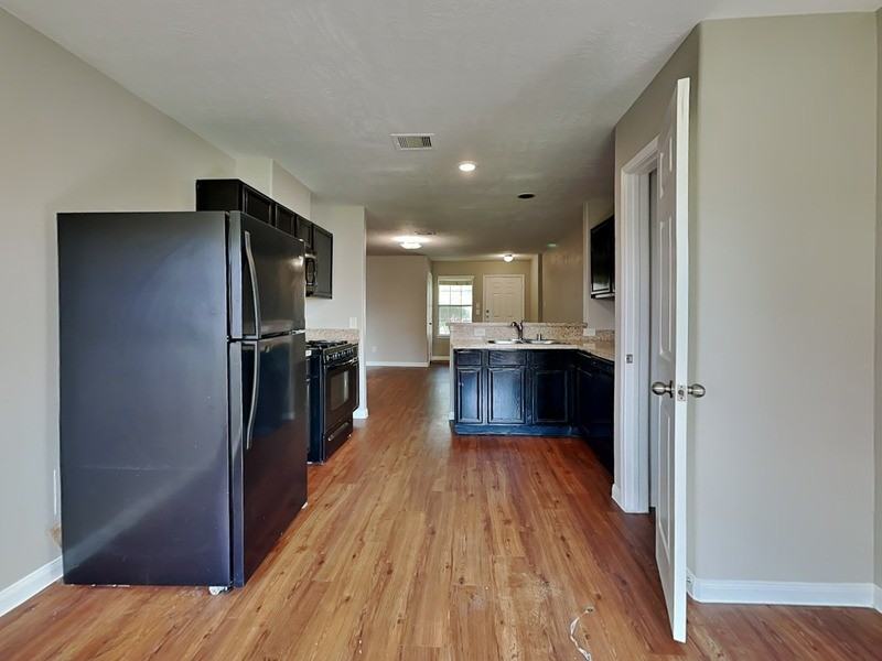 22366 Queenbury Hills Dr - Photo 5 of 23