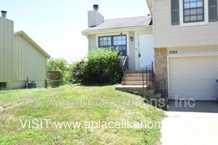 1725 West Spruce Street - Photo 1 of 1