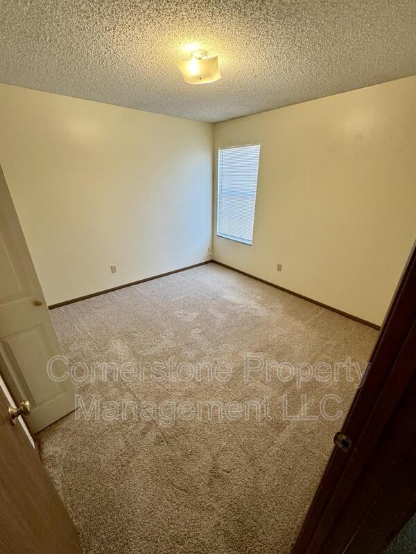 1303 Birch St - Photo 2 of 3