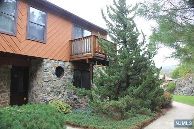 Brookside Heights, Wanaque, NJ 07465 2 Bedroom Apartment for Rent for