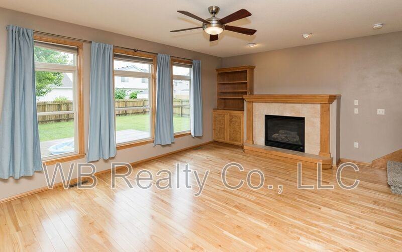 645 Se Carefree Ln - Photo 5 of 31