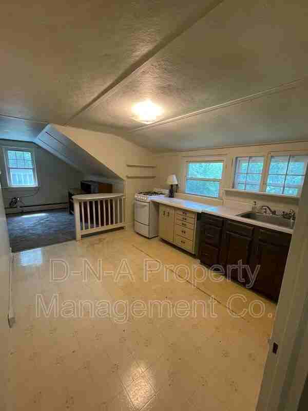 871 Lower Swiftwater Rd #2ndFL - Photo 3 of 10