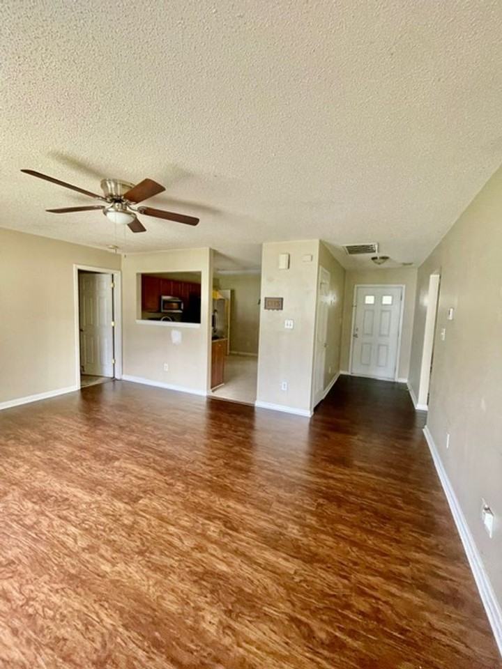 10412 10412 Goldpan Rd - Photo 5 of 22