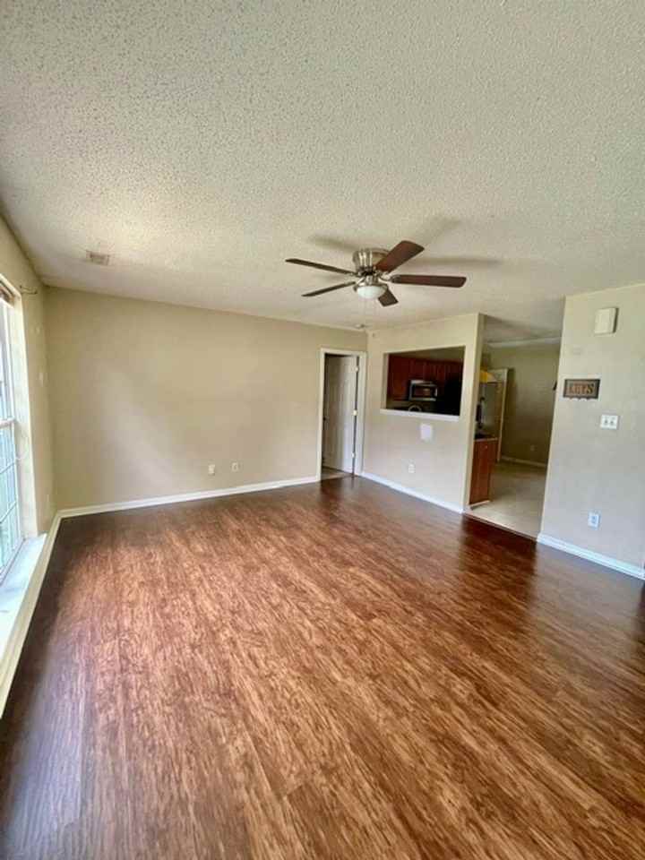 10412 10412 Goldpan Rd - Photo 6 of 22