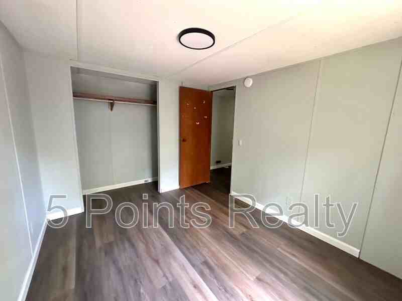 9329 Beeler Ct - Photo 7 of 15