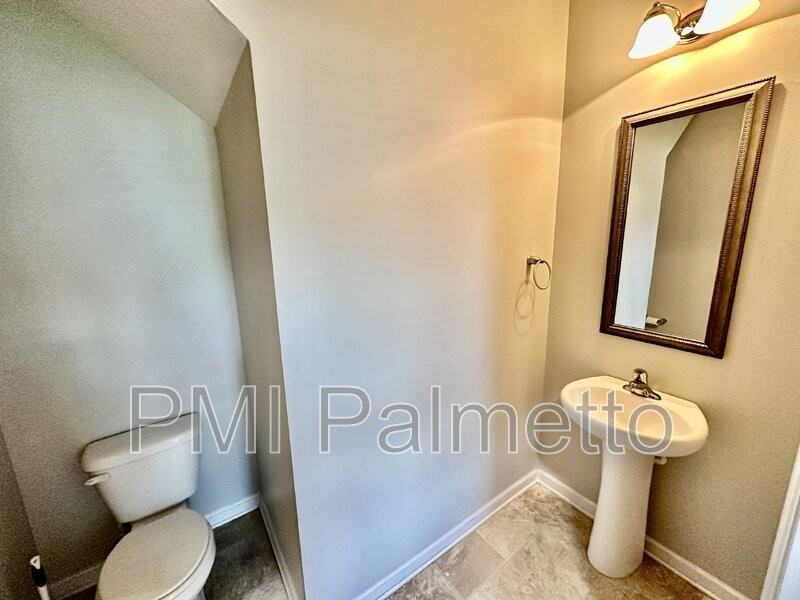 423 Easy Goer Ct - Photo 6 of 34