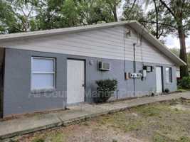featured image of 2765 Ne 48th Ct #1