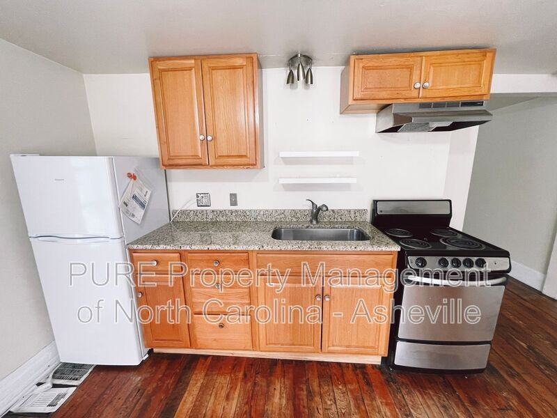 55 Starnes Ave #3 - Photo 4 of 13