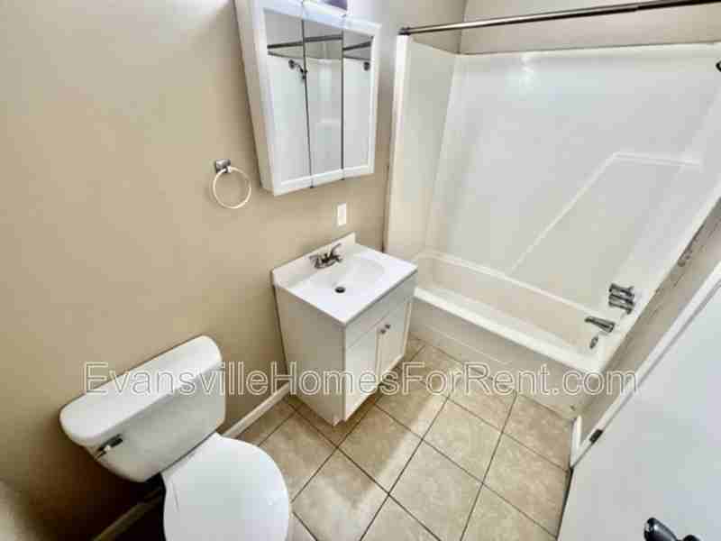 1547 S Green River Rd - Photo 6 of 6