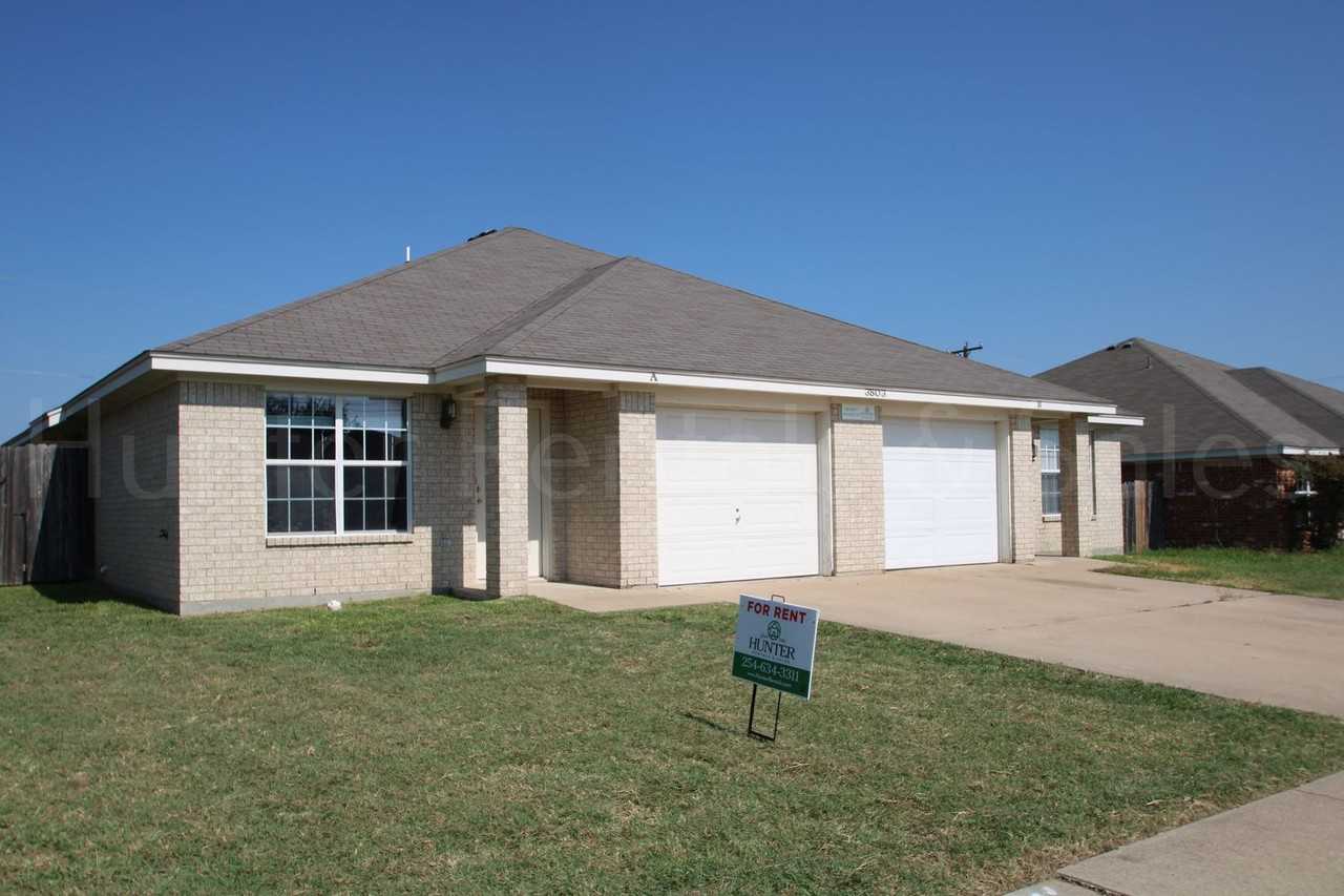 3803A Littleleaf Ct - Photo 2 of 25
