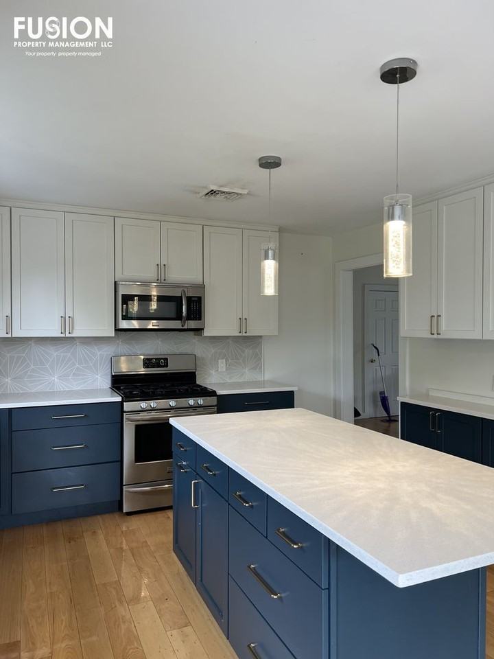 2331 Oak Hill Road - Photo 4 of 50