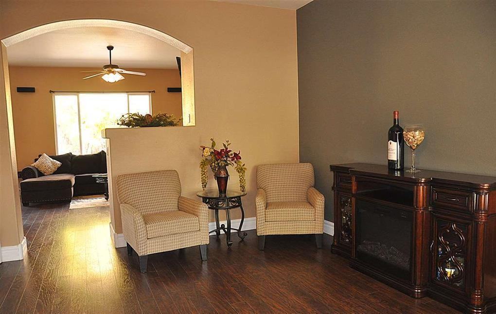 7820 Cadiz Ct - Photo 3 of 16