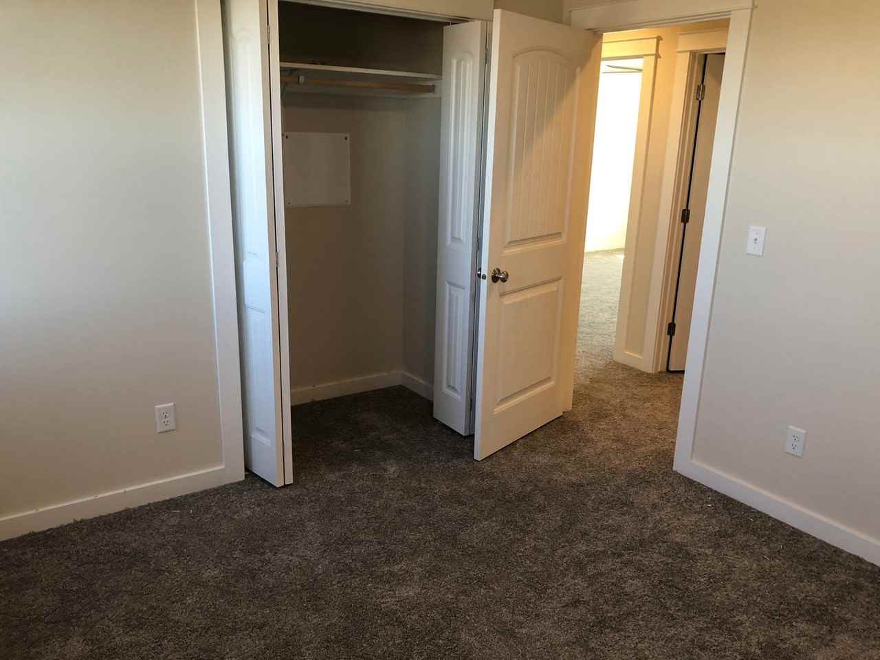 1306 Westwood Circle - 4 plex - Photo 4 of 20