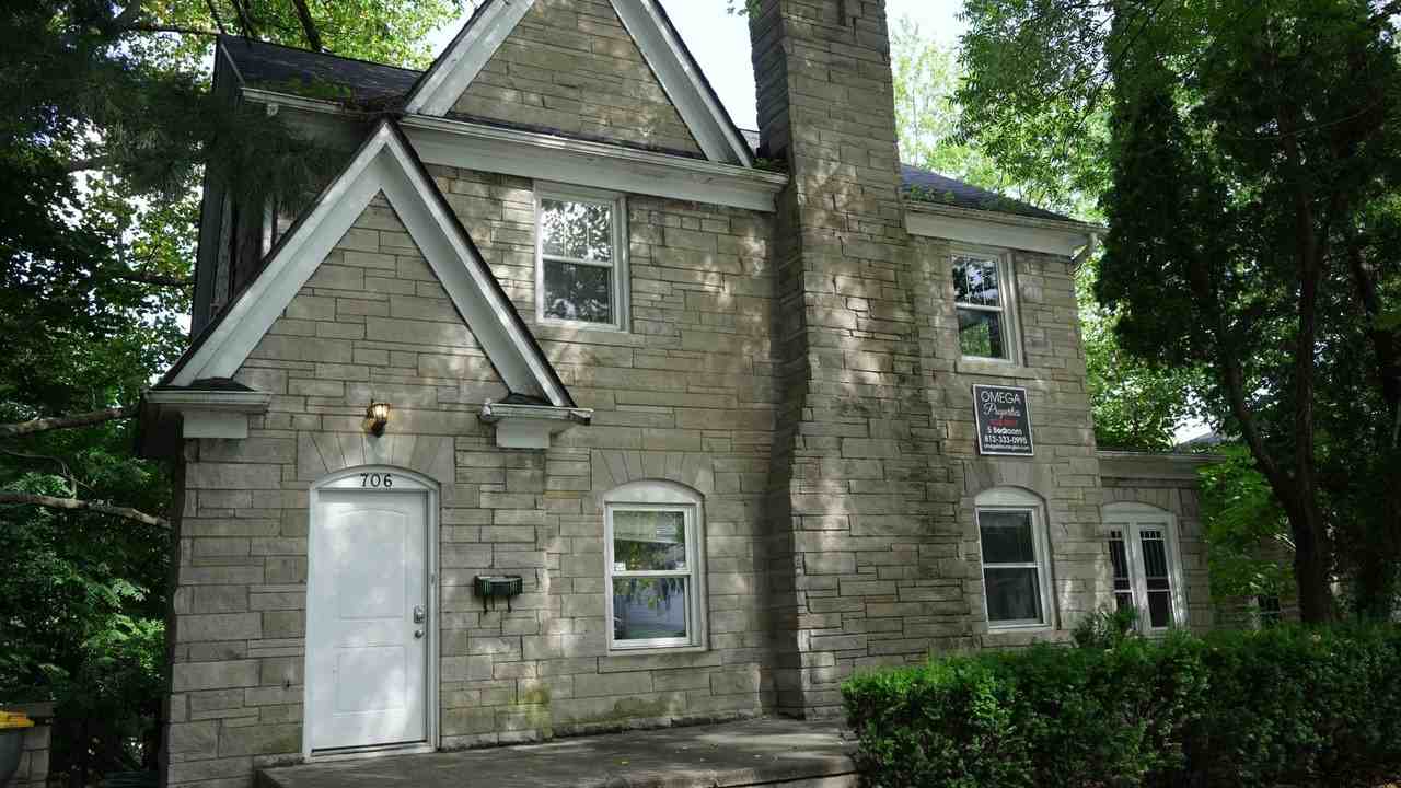 706 North Washington Street - Photo 2 of 28