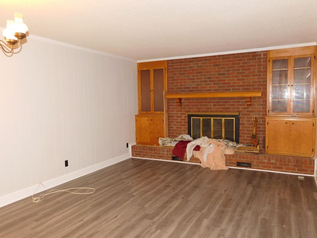 150 Arrington Rd - Photo 6 of 22