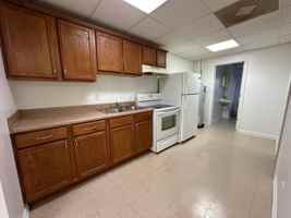 featured image of 914 Main St #B