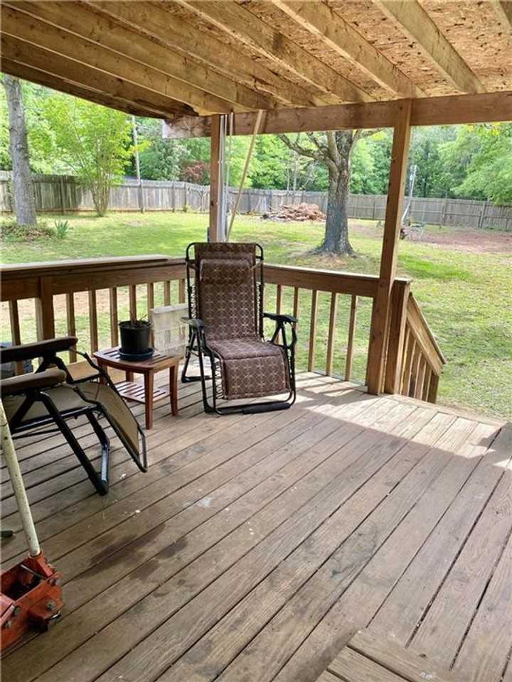 1170 Steele Dr - Photo 6 of 10