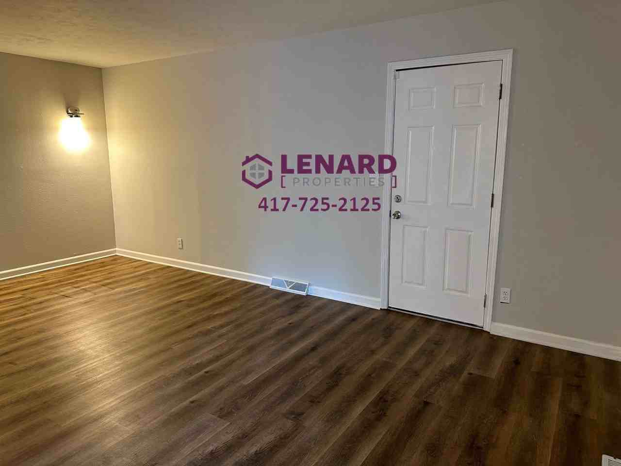 615 S Airwood Ave - Photo 4 of 18