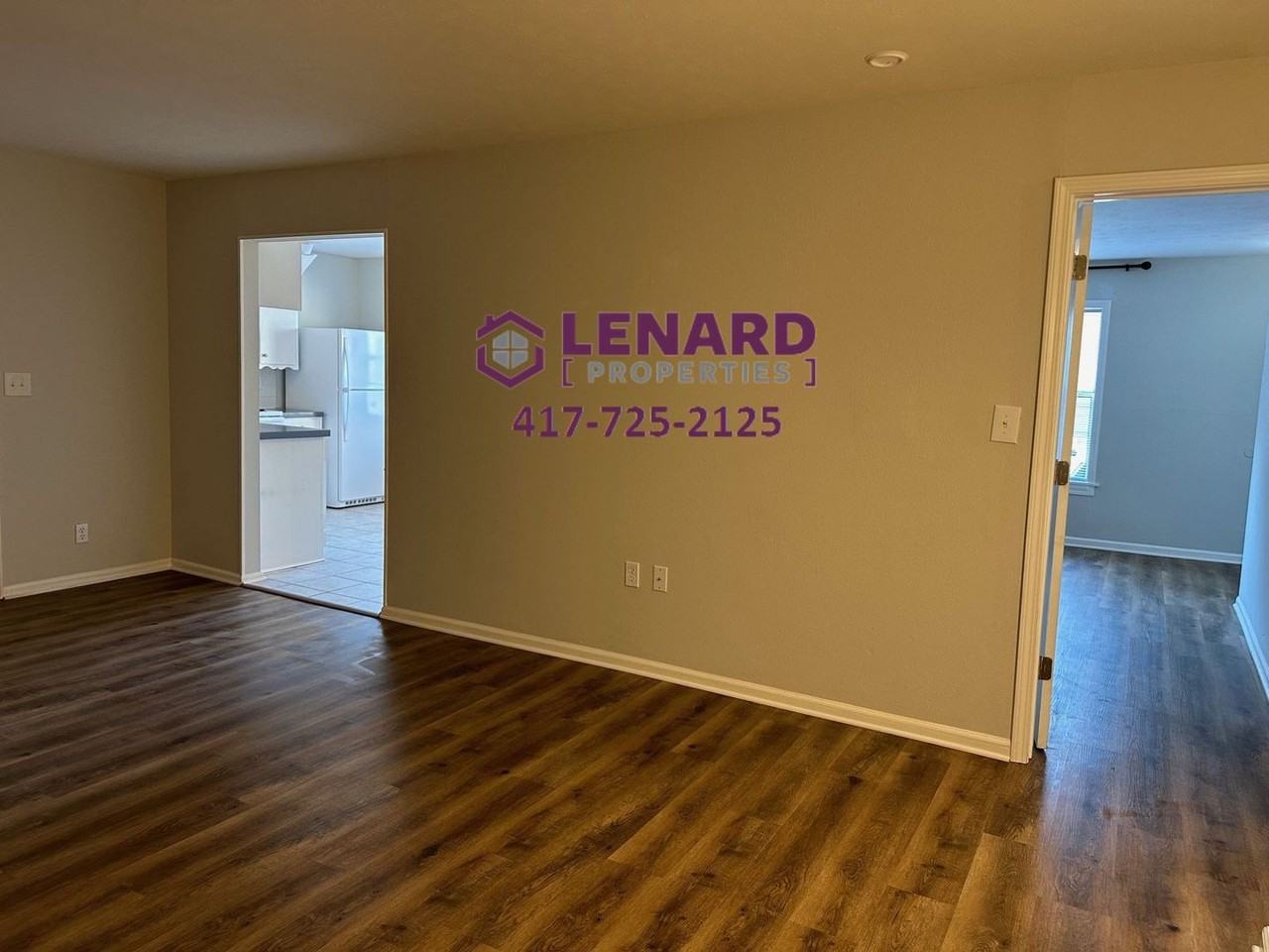 615 S Airwood Ave - Photo 5 of 18